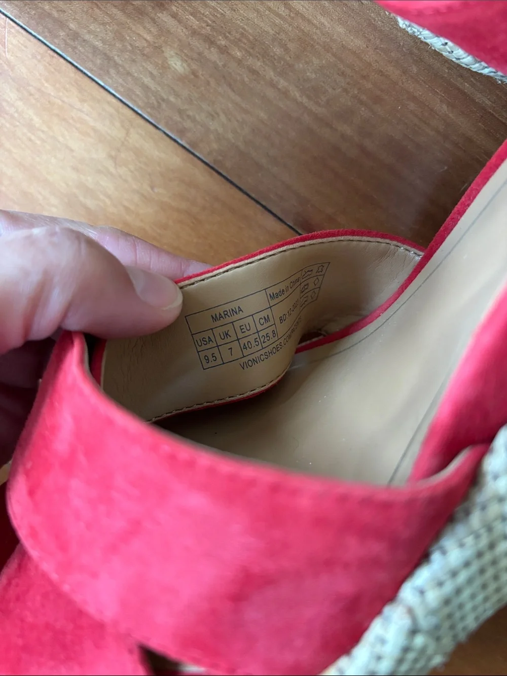 NWT Vionic wedge heels